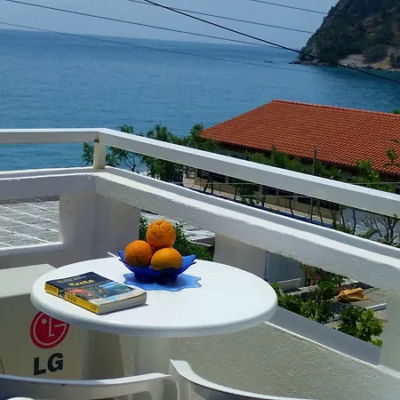 Gigilos 2* Agia Roumeli