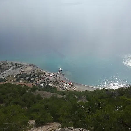Gigilos 2* Agia Roumeli